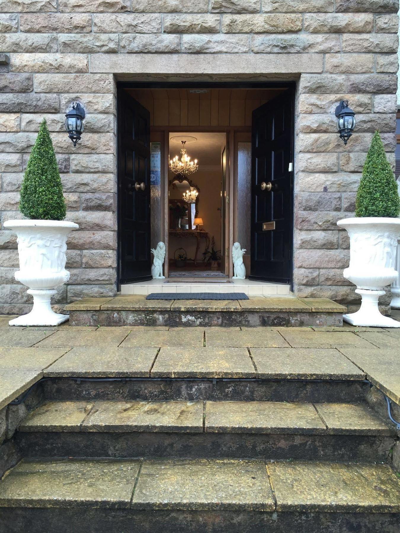 Westcourt Guest House Fort William Dış mekan fotoğraf